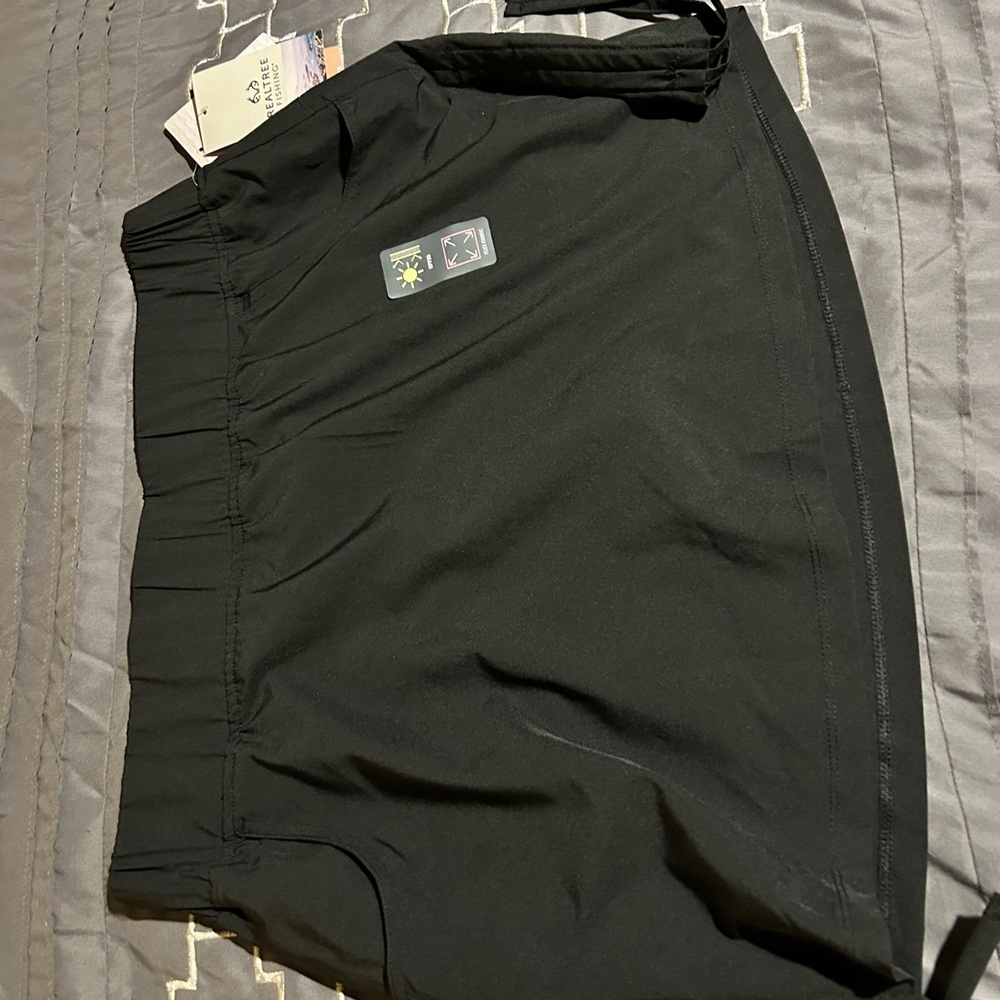 Fabletics Jet Black Active Leggings